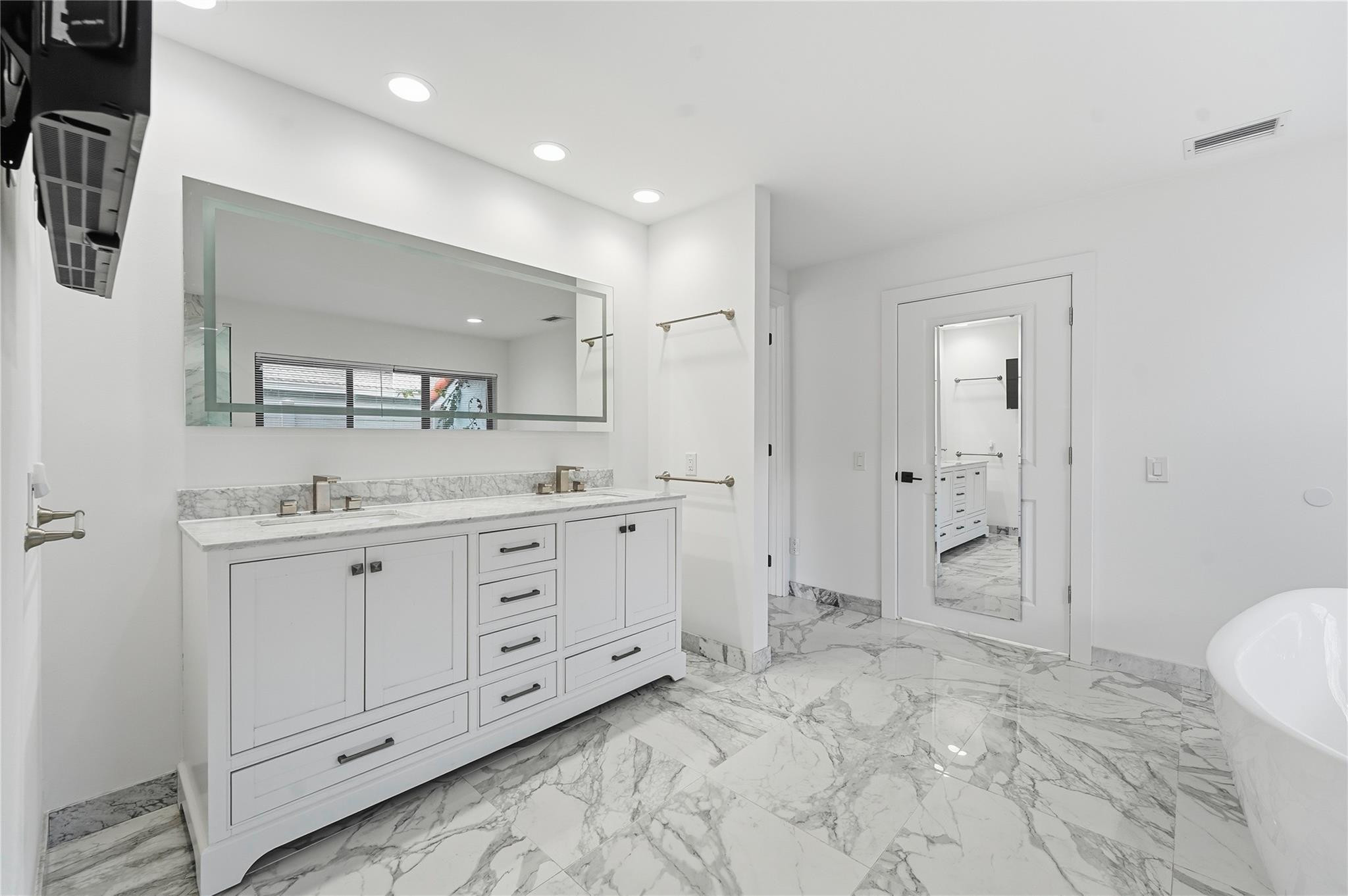 10486 Boca Woods Lane Boca Raton, FL 33428 - Photo 24 of 54 Photo 24