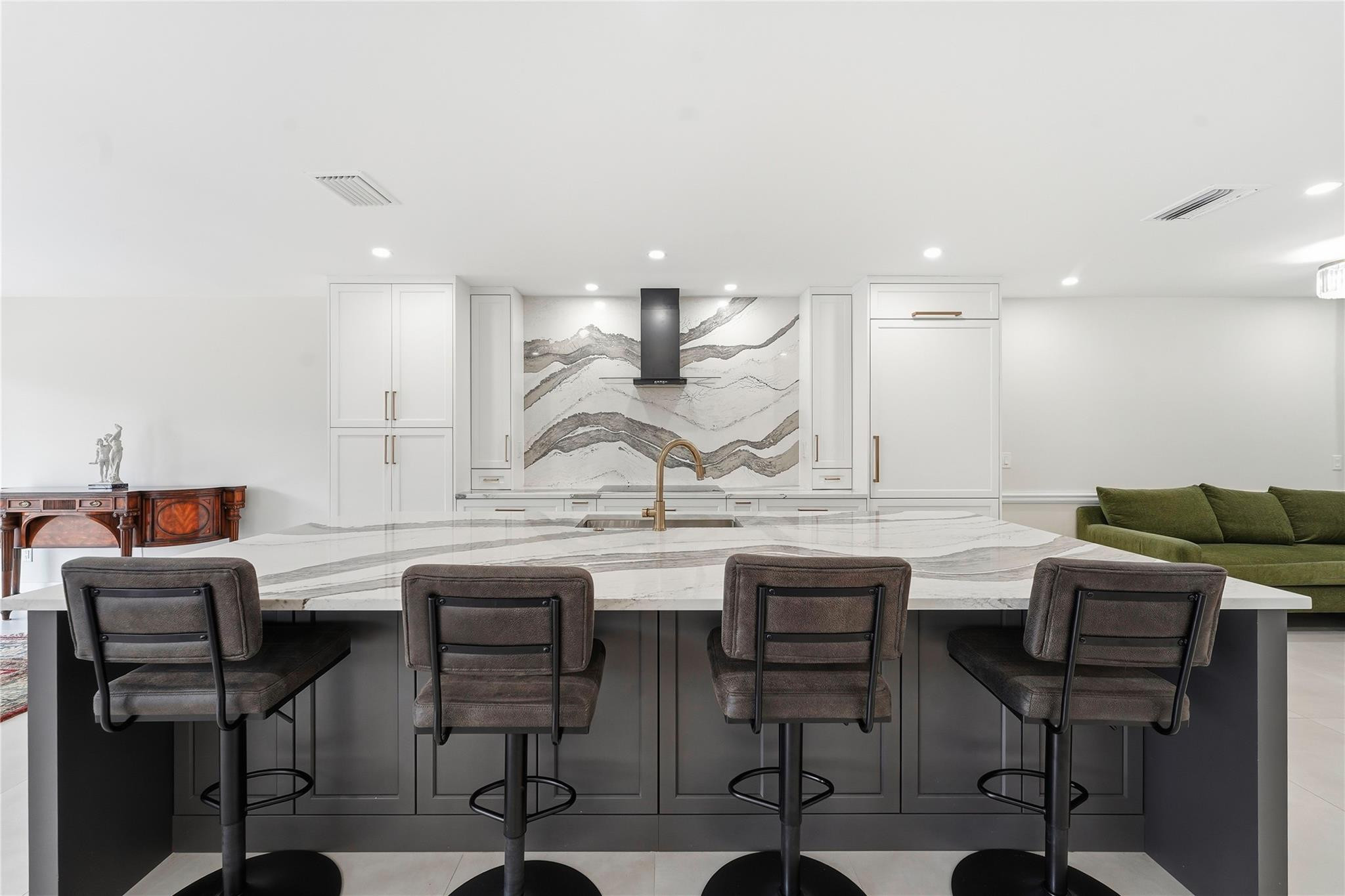 10486 Boca Woods Lane Boca Raton, FL 33428 - Photo 7 of 54 Photo 7