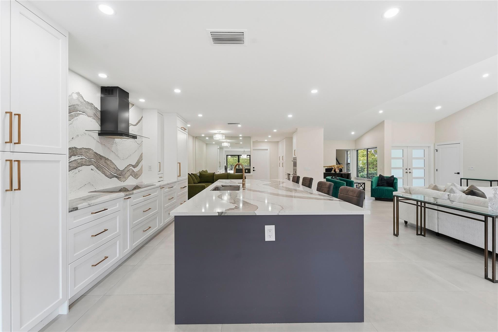 10486 Boca Woods Lane Boca Raton, FL 33428 - Photo 10 of 54 Photo 10