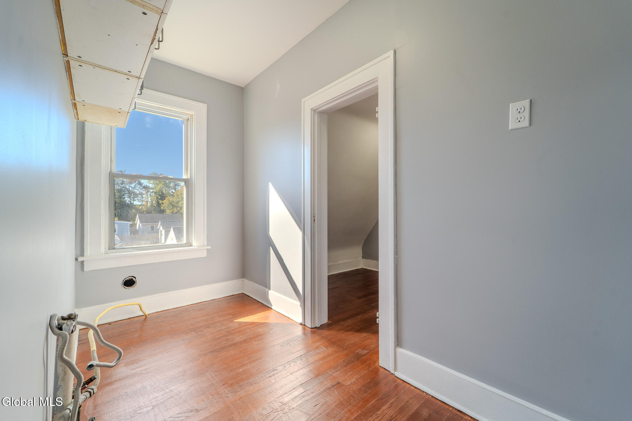 28 Everett Road Colonie, NY 12205 - Photo 26 of 45 MIG02860-HDR