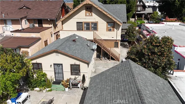 $1,190,000 | 2956 West 15th Street, Los Angeles, CA 90006