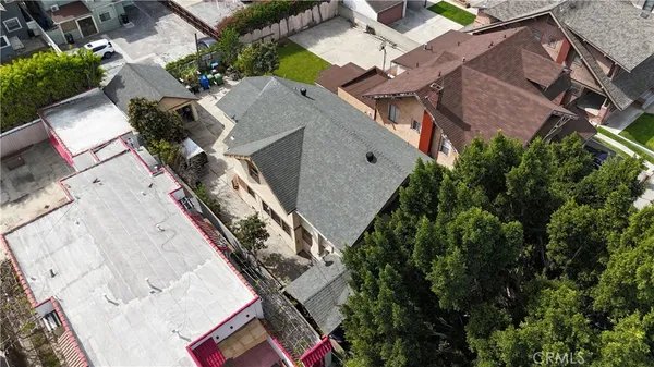 $1,190,000 | 2956 West 15th Street, Los Angeles, CA 90006