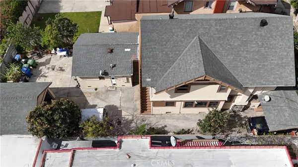 $1,190,000 | 2956 West 15th Street, Los Angeles, CA 90006