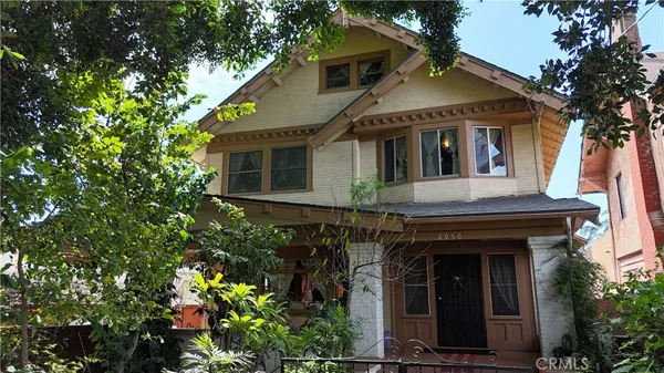 $1,190,000 | 2956 West 15th Street, Los Angeles, CA 90006