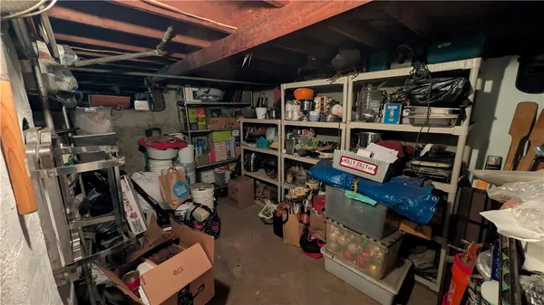 $1,190,000 | 2956 West 15th Street, Los Angeles, CA 90006