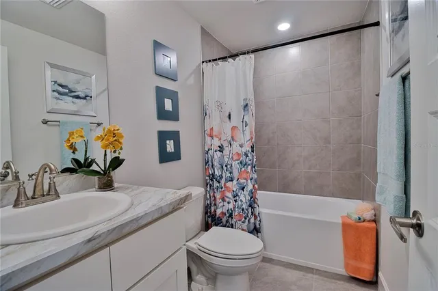 $244,400 | 3315 East Iris Lane, Bell, FL 32619