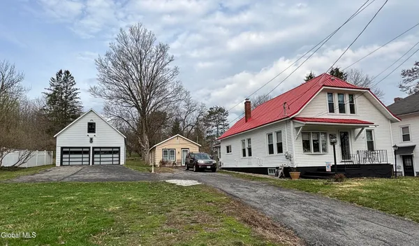 $239,000 | 92-94 Reed Street, Canajoharie, NY 13317