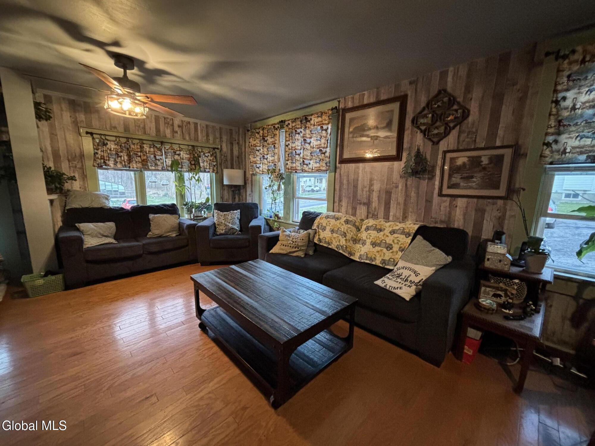 92-94 Reed Street Canajoharie, NY 13317 - Photo 8 of 17 IMG_7909