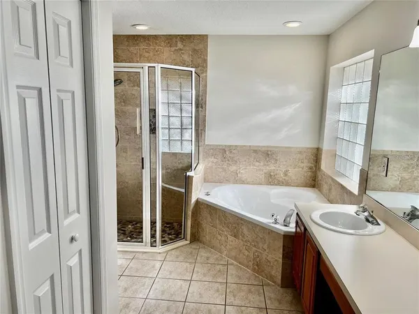 $2,390 | 16216 Hillside Circle, Montverde, FL 34756