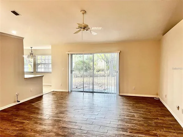 $2,390 | 16216 Hillside Circle, Montverde, FL 34756