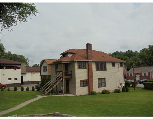 6454 Library Road South Park, PA 15129 - Photo 17 of 17 Exterior Back. Side view and rear deck.