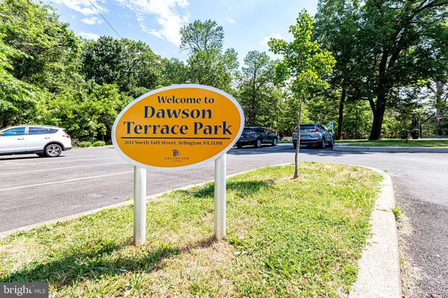 $299,900 | 2106 North Scott Street, Unit 40, Arlington, VA 22209