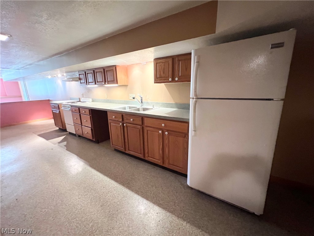 7307 Euclid Chardon Road Kirtland, OH 44094 - Photo 13 of 36