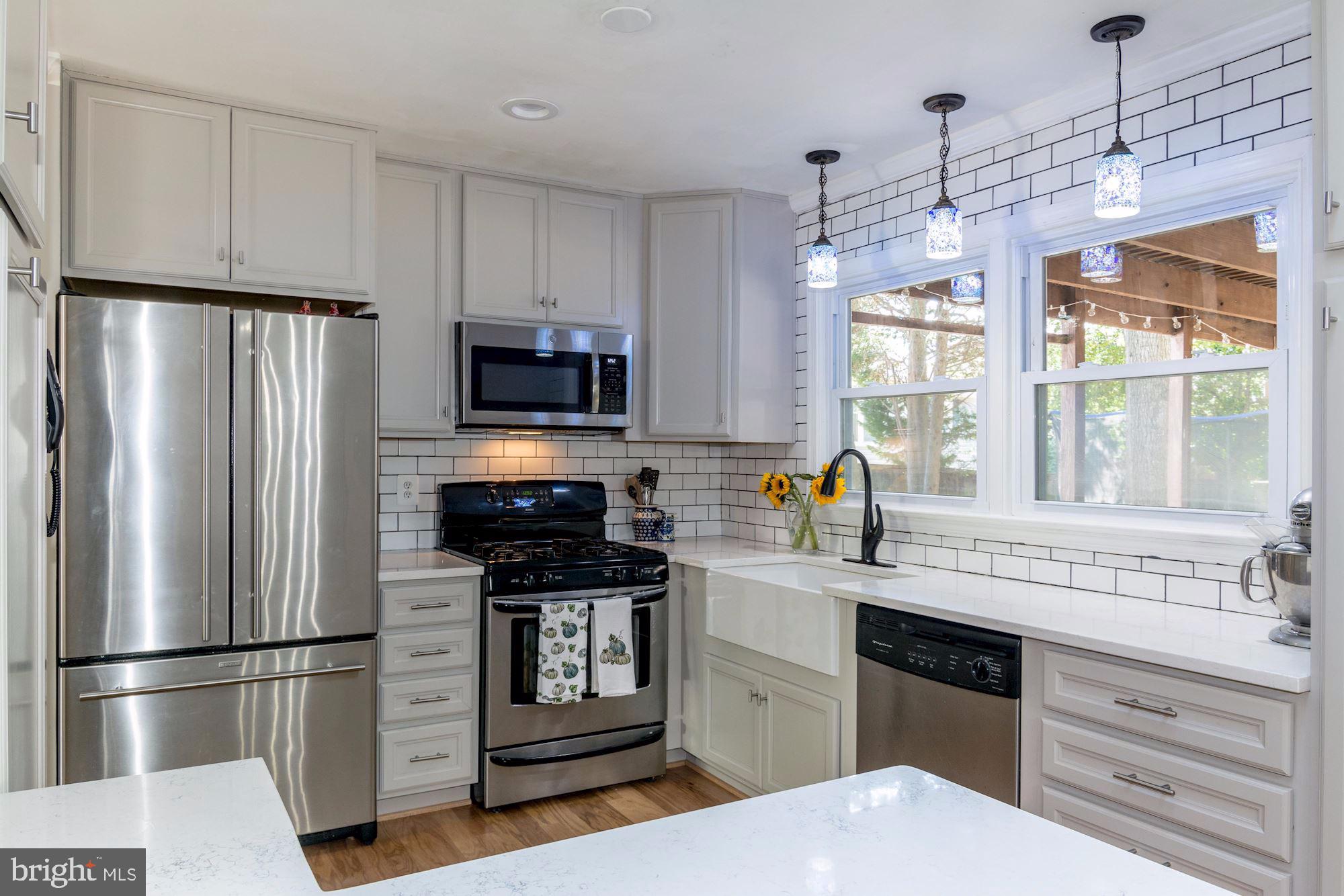 7606 Kingsbury Road Alexandria, VA 22315 - Photo 16 of 37 Kitchen