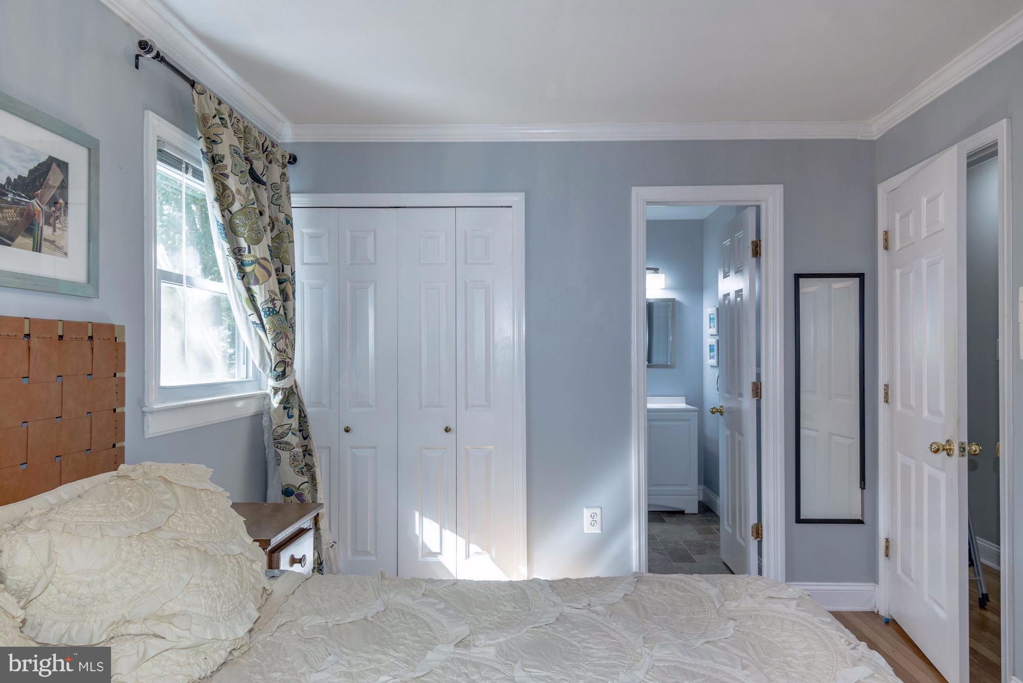 7606 Kingsbury Road Alexandria, VA 22315 - Photo 19 of 37 Master Bedroom