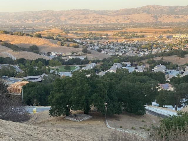 8971 Tea Tree Way Gilroy, CA 95020 - Photo 5 of 9 Gallery Image 5