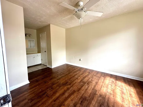 $900 | 15855 South Sunderland Avenue, Baton Rouge, LA 70816