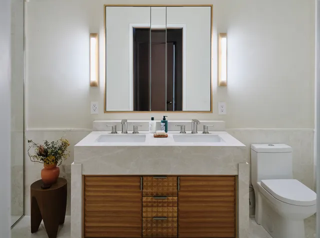 a picture of a table and chairs in the balcony