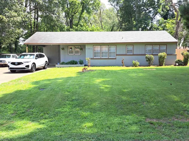 $1,500 | 1351 Janis Drive, Memphis, TN 38116
