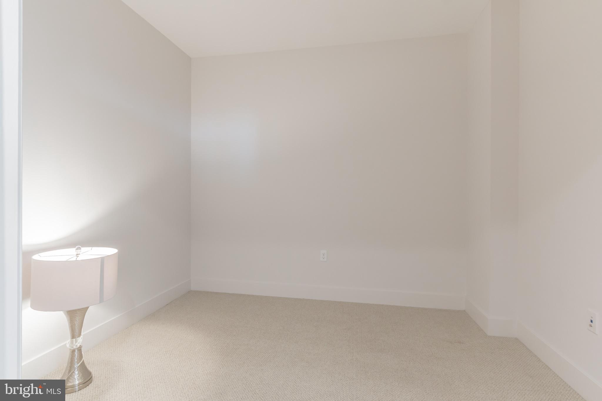 45 Sutton Square Southwest, Unit 906 Washington, DC 20024 - Photo 17 of 31 Den