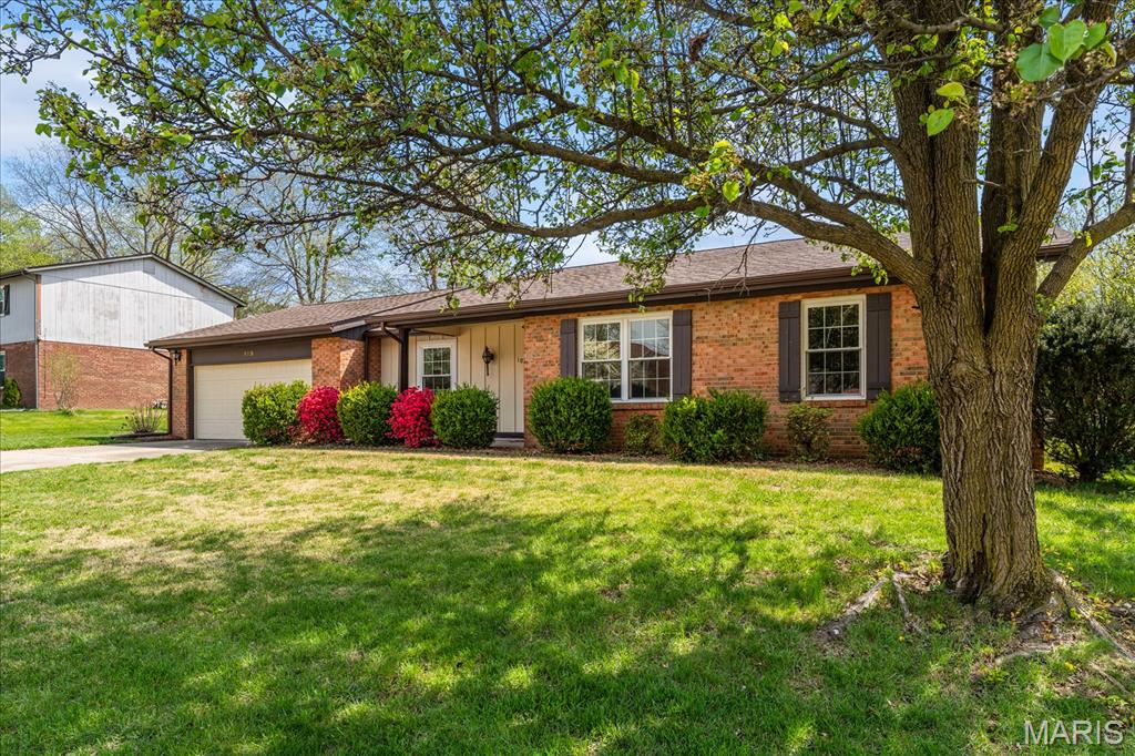 109 Pierce Boulevard O'Fallon, IL 62269 - Photo 4 of 41