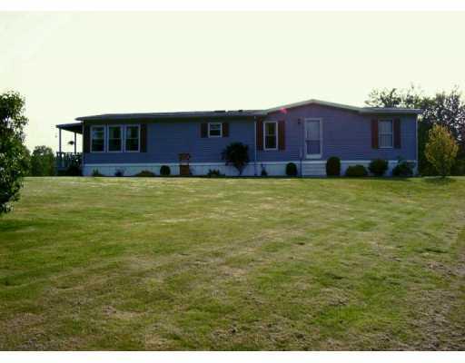 286 Wozniak Road Mercer, PA 16137 - Photo 1 of 8 Exterior Front.