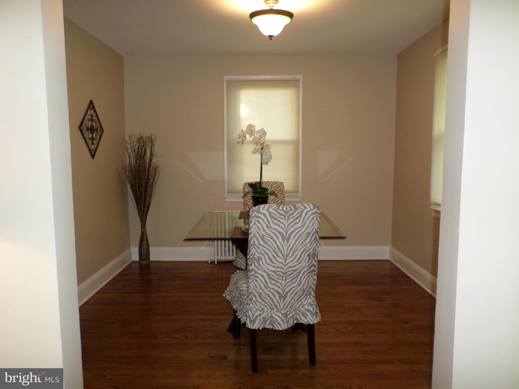 14 Cinder Road Lutherville-Timonium, MD 21093 - Photo 8 of 17 Dining Room