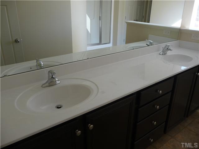 1313 Ranchester Road Knightdale, NC 27545 - Photo 8 of 19 Gallery Image 8