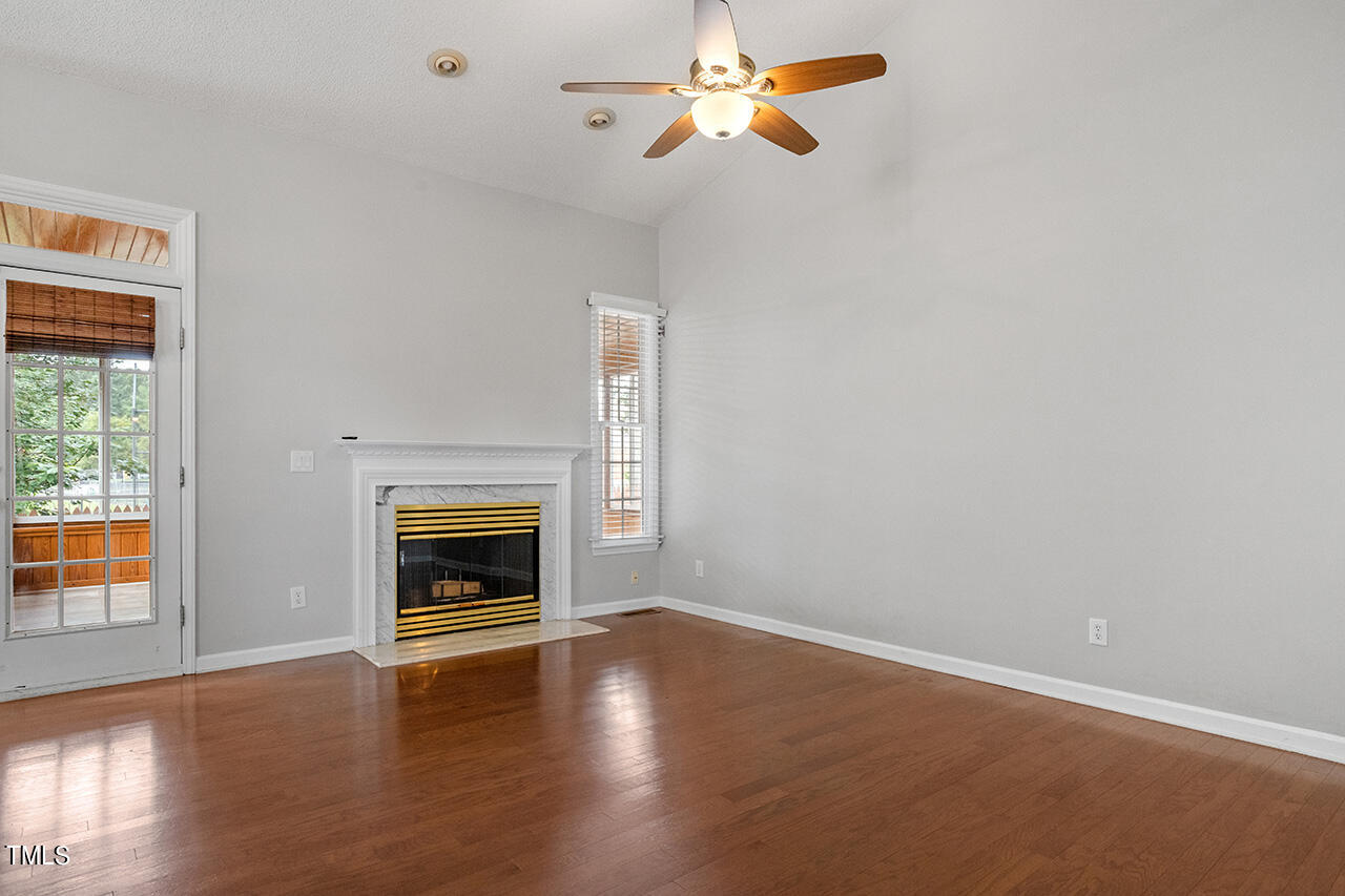 2313 Kendricks Court Raleigh, NC 27613 - Photo 10 of 42 2313 Kendricks Court_15