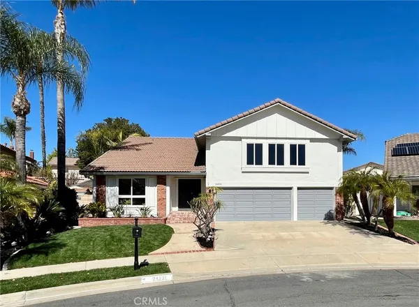 $1,575,000 | 24931 Avenida Libre, Lake Forest, CA 92630