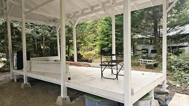 a view of deck with patio