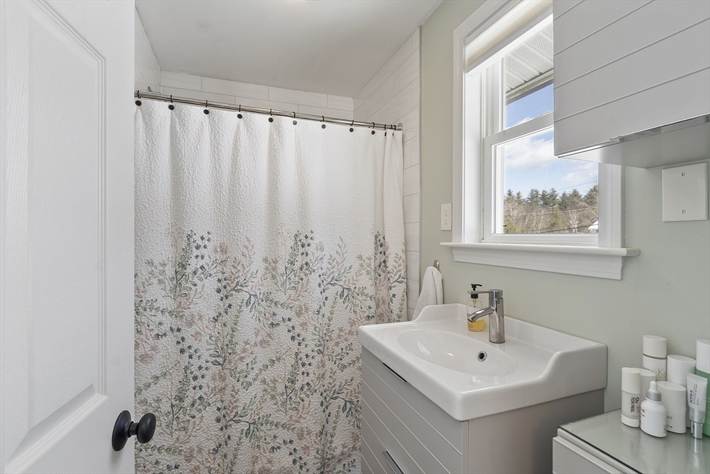 170 North Common Road, Unit 170 Westminster, MA 01473 - Photo 20 of 33