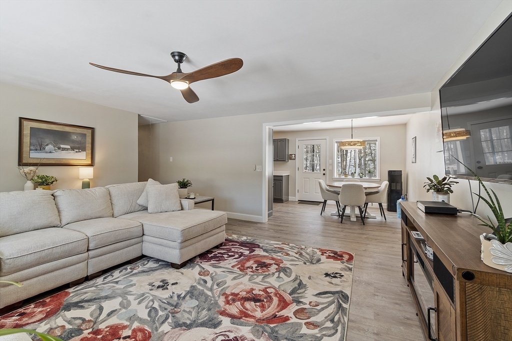 170 North Common Road, Unit 170 Westminster, MA 01473 - Photo 8 of 33