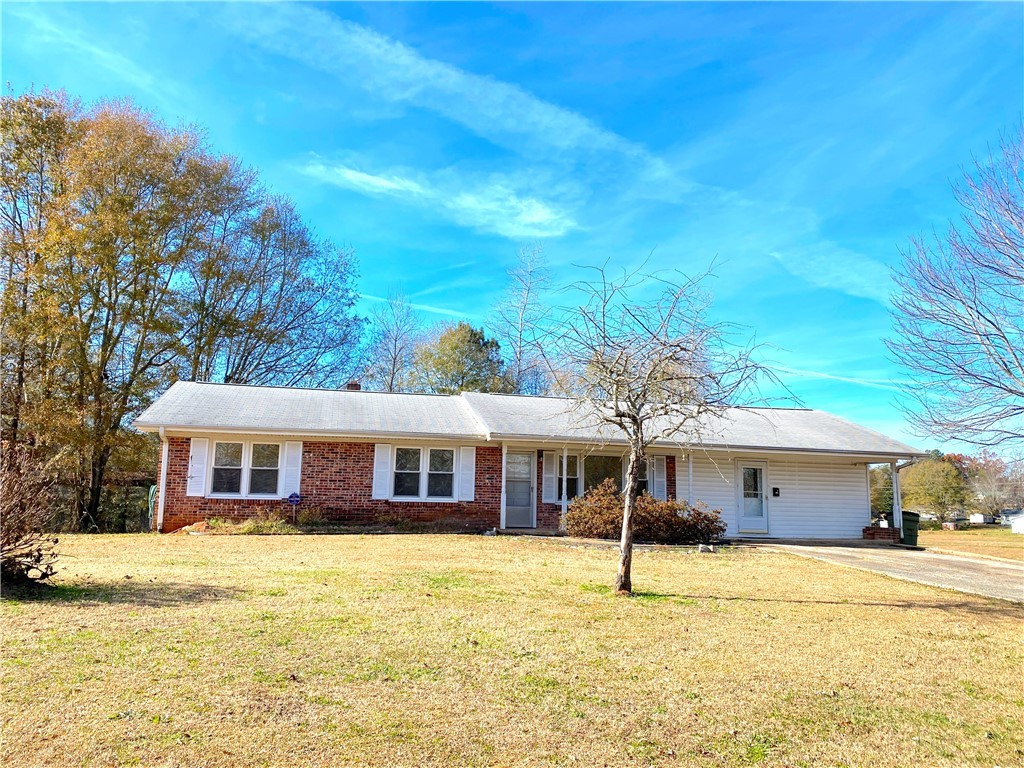 100 Torrington Road Walhalla, SC 29691 - Photo 1 of 47 Gallery Image 1