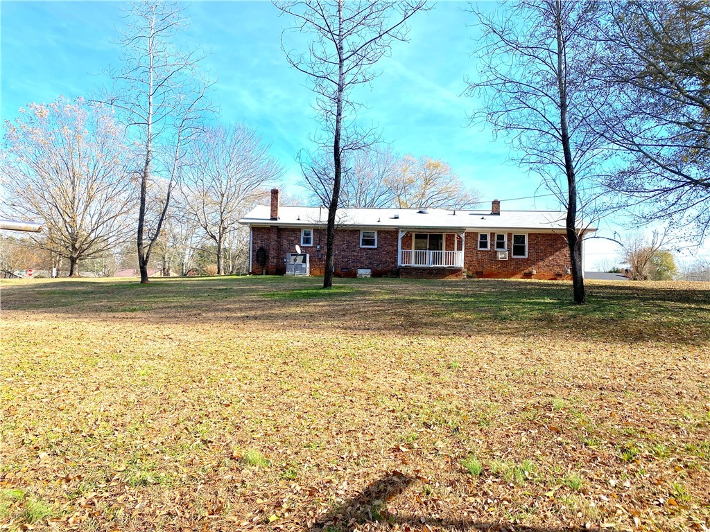 100 Torrington Road Walhalla, SC 29691 - Photo 3 of 47 Gallery Image 3