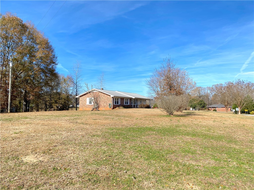 100 Torrington Road Walhalla, SC 29691 - Photo 37 of 47 Gallery Image 37