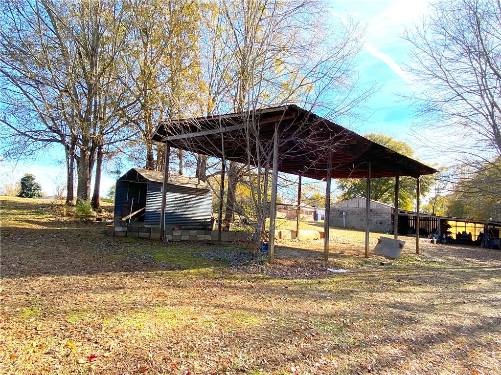 100 Torrington Road Walhalla, SC 29691 - Photo 4 of 47 Gallery Image 4