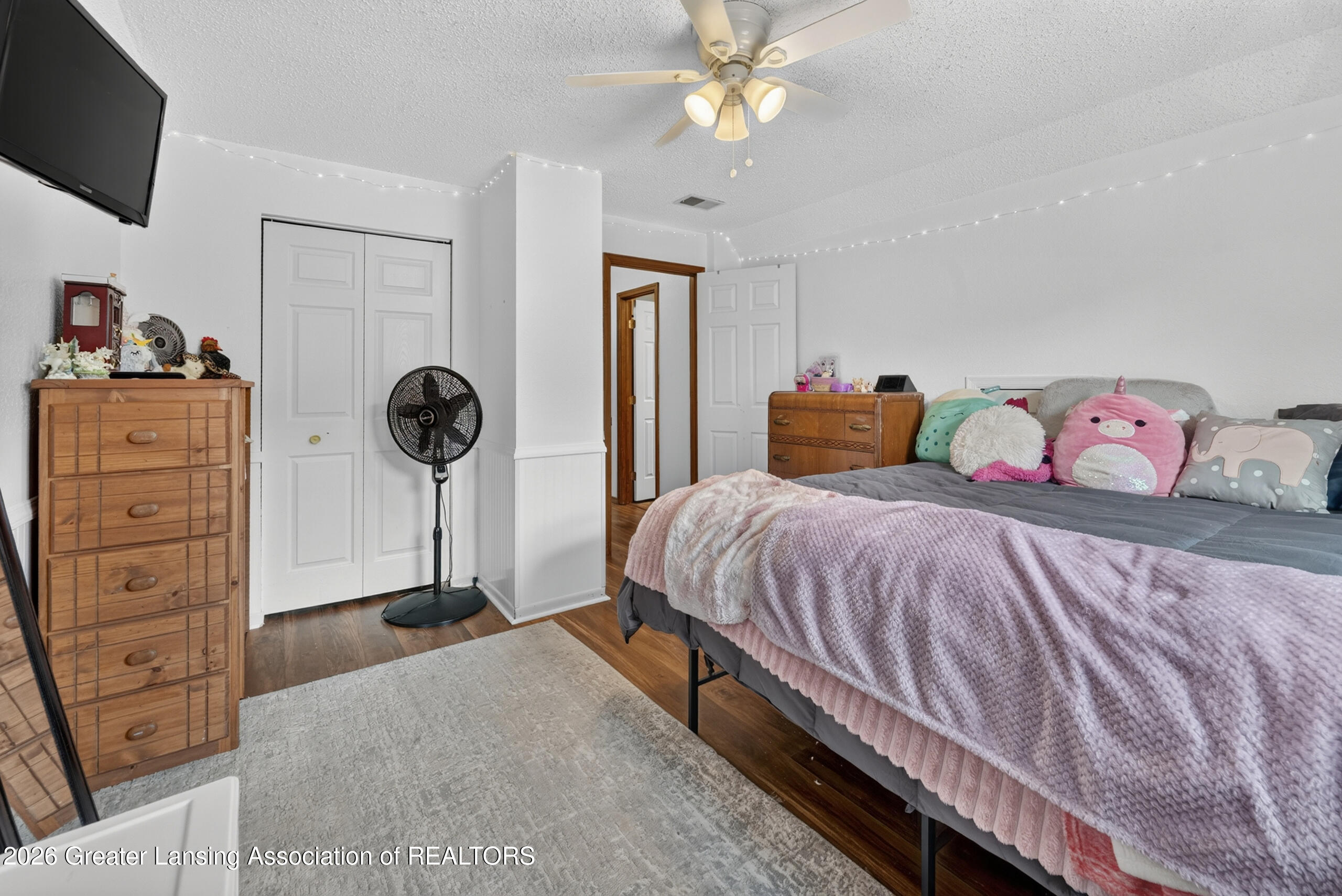9647 Bellevue Road Battle Creek, MI 49014 - Photo 22 of 52 34-9647-Bellevue-road-WindowStill-Photog