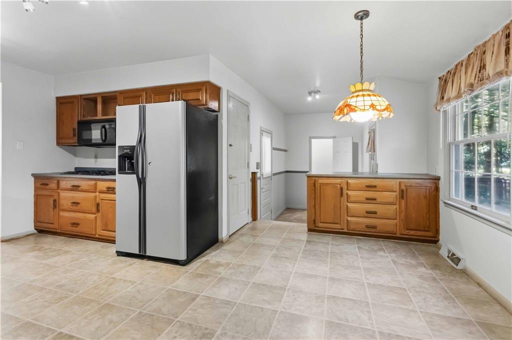 1405 Rolling Acres Road Latrobe, PA 15650 - Photo 16 of 42 Gallery Image 16