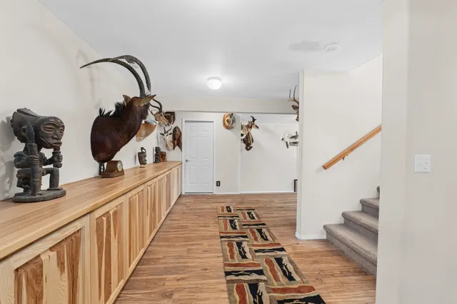 $875,000 | 2024 Summit Valley Road, Addy, WA 99101