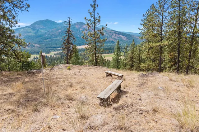 $875,000 | 2024 Summit Valley Road, Addy, WA 99101