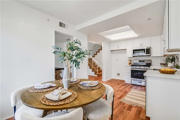 $628,000 | 302 Monroe Court, Azusa, CA 91702