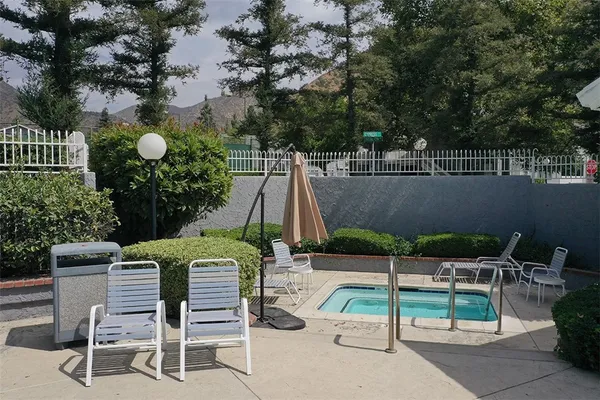 $628,000 | 302 Monroe Court, Azusa, CA 91702