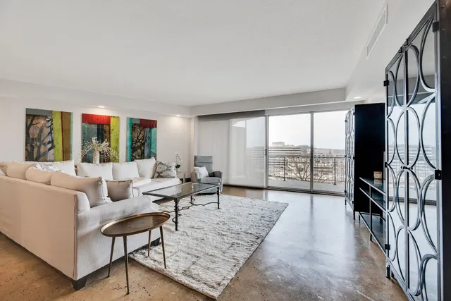 $395,000 | 4215 Harding Pike, Unit 1003, Nashville, TN 37205