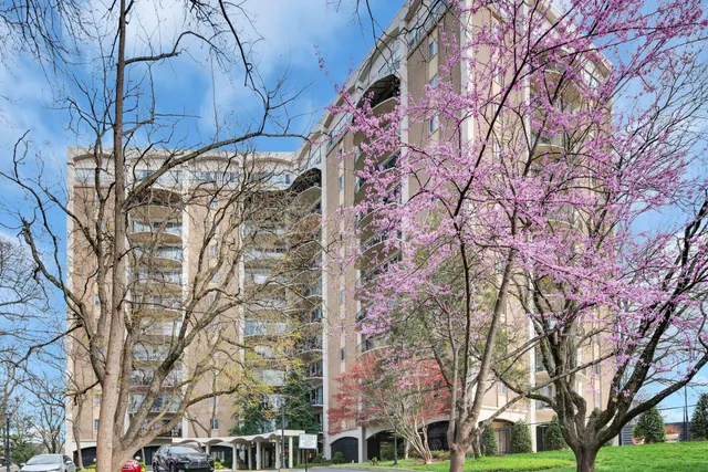 $395,000 | 4215 Harding Pike, Unit 1003, Nashville, TN 37205