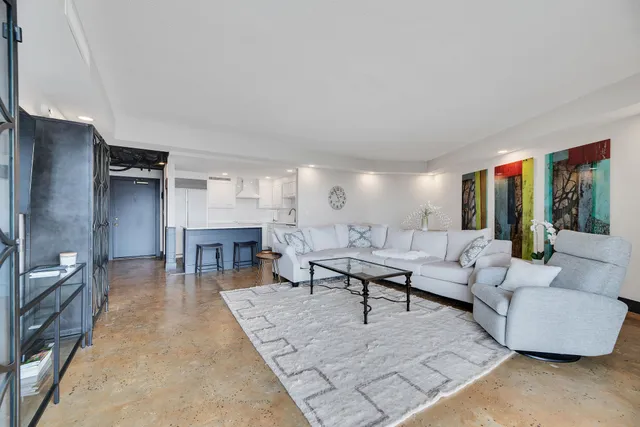 $395,000 | 4215 Harding Pike, Unit 1003, Nashville, TN 37205