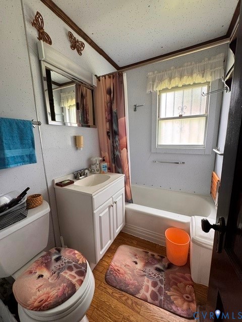 751 Leonard Road Norfolk, VA 23518 - Photo 10 of 11 White vanity with integrated sink, wood-finish flo
