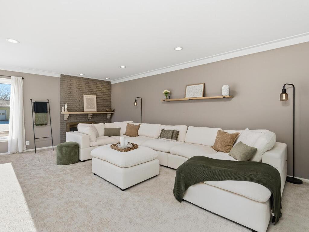 708 Tatepaha Boulevard Faribault, MN 55021 - Photo 5 of 29