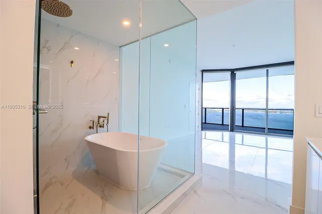 $40,000 | 700 Northeast 24th Street, Unit 4201, Miami, FL 33137