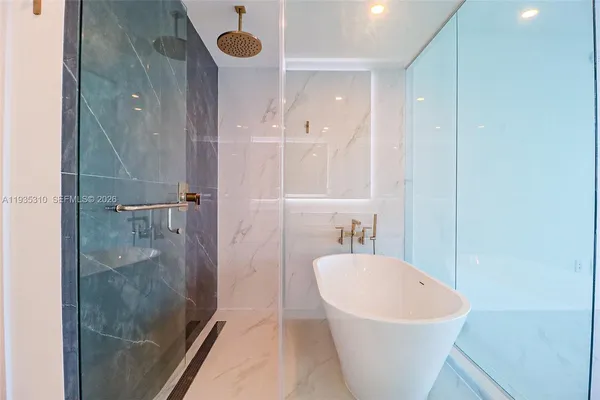 $22,500 | 700 Northeast 24th Street, Unit 4201, Miami, FL 33137